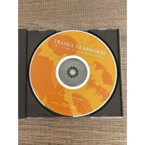 Trisha Yearwood "The Song Remembers When" CD Album Country Music - Picture 5 of 5
